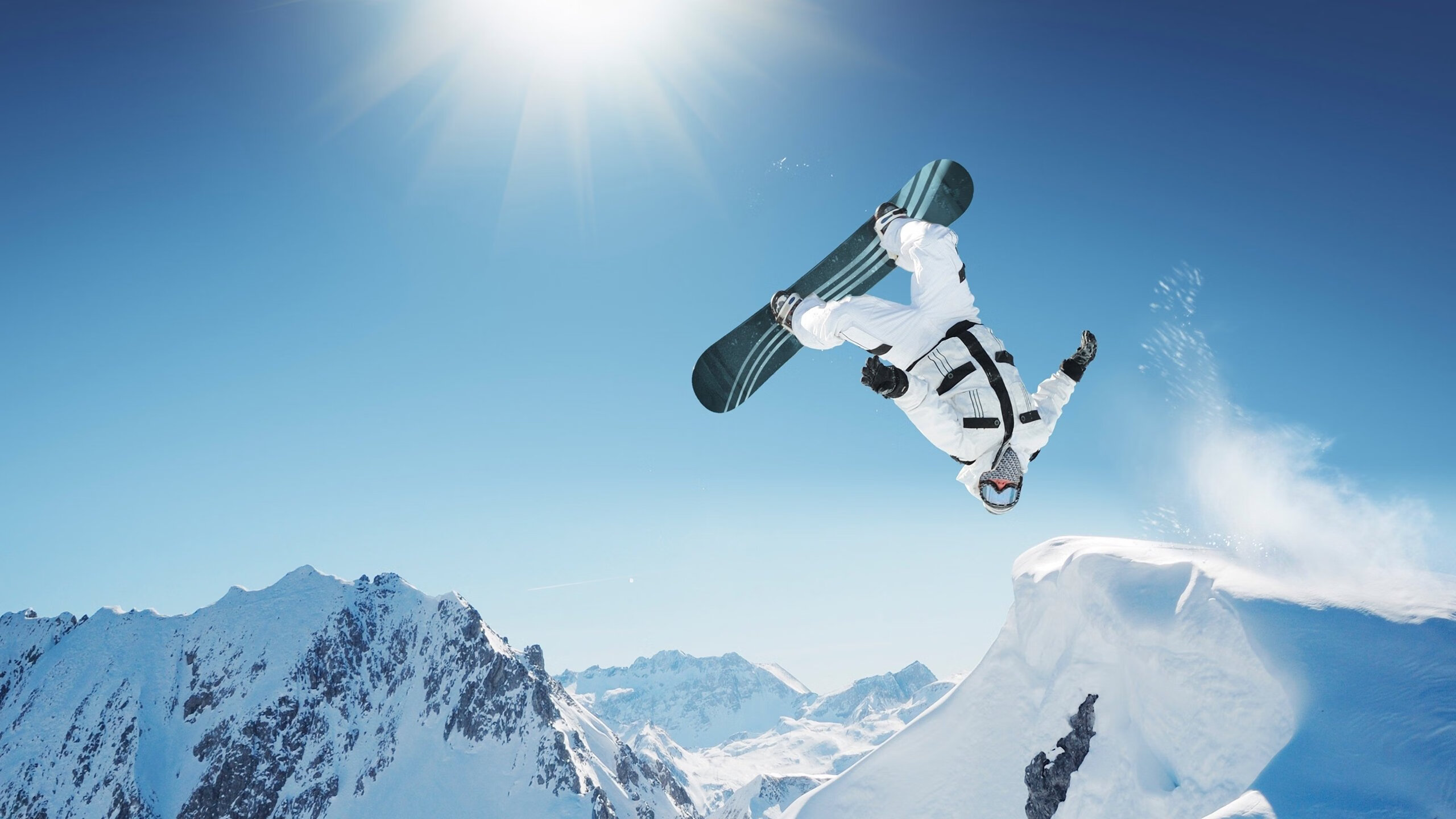 Leyu Sport下载-【传感器革新】让球飞行瞬间尽收眼底，科技让极限运动更危险也更安全！