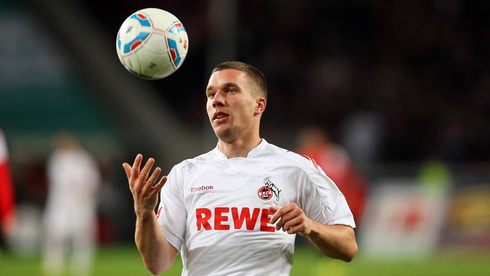 乐鱼官网-全国青少年足球培训计划启动，培养足球新苗，中国足协青少年足球训练大纲